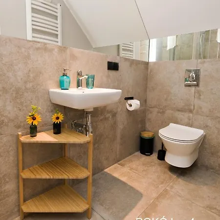 Gosciniec Marzymieta Privatunterkunft Czmon