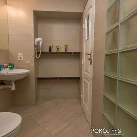 Gosciniec Marzymieta * Czmon