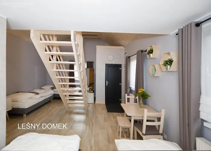 Gosciniec Marzymieta Czmon