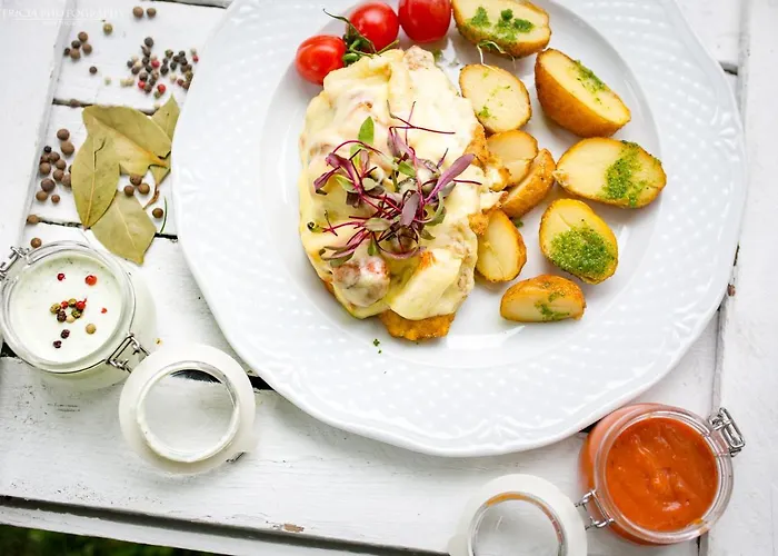 Gosciniec Marzymieta * Czmon